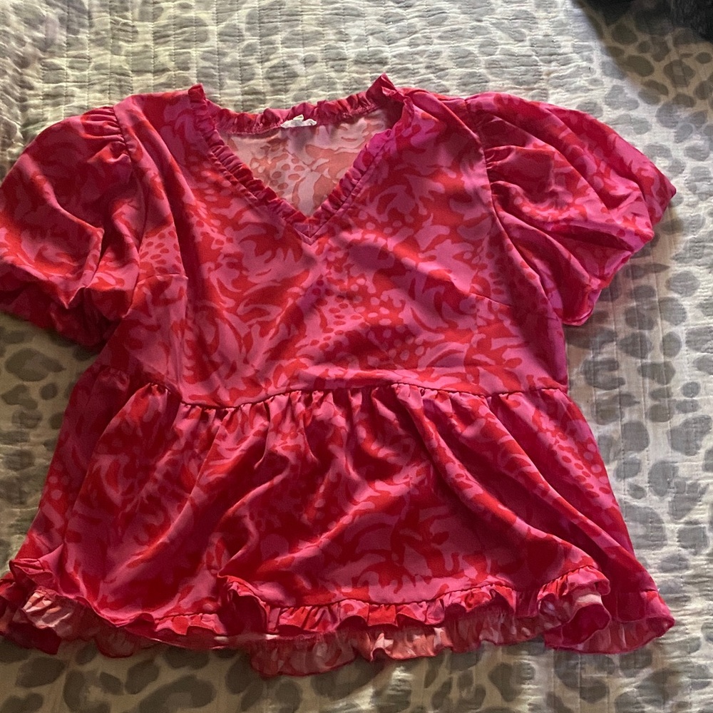 Women's Pink Patterned Top